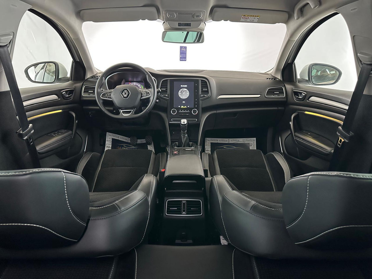 Renault Megane IV (2016 - ) image