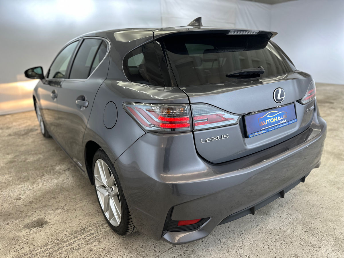 Lexus CT I (2011 - 2017) image