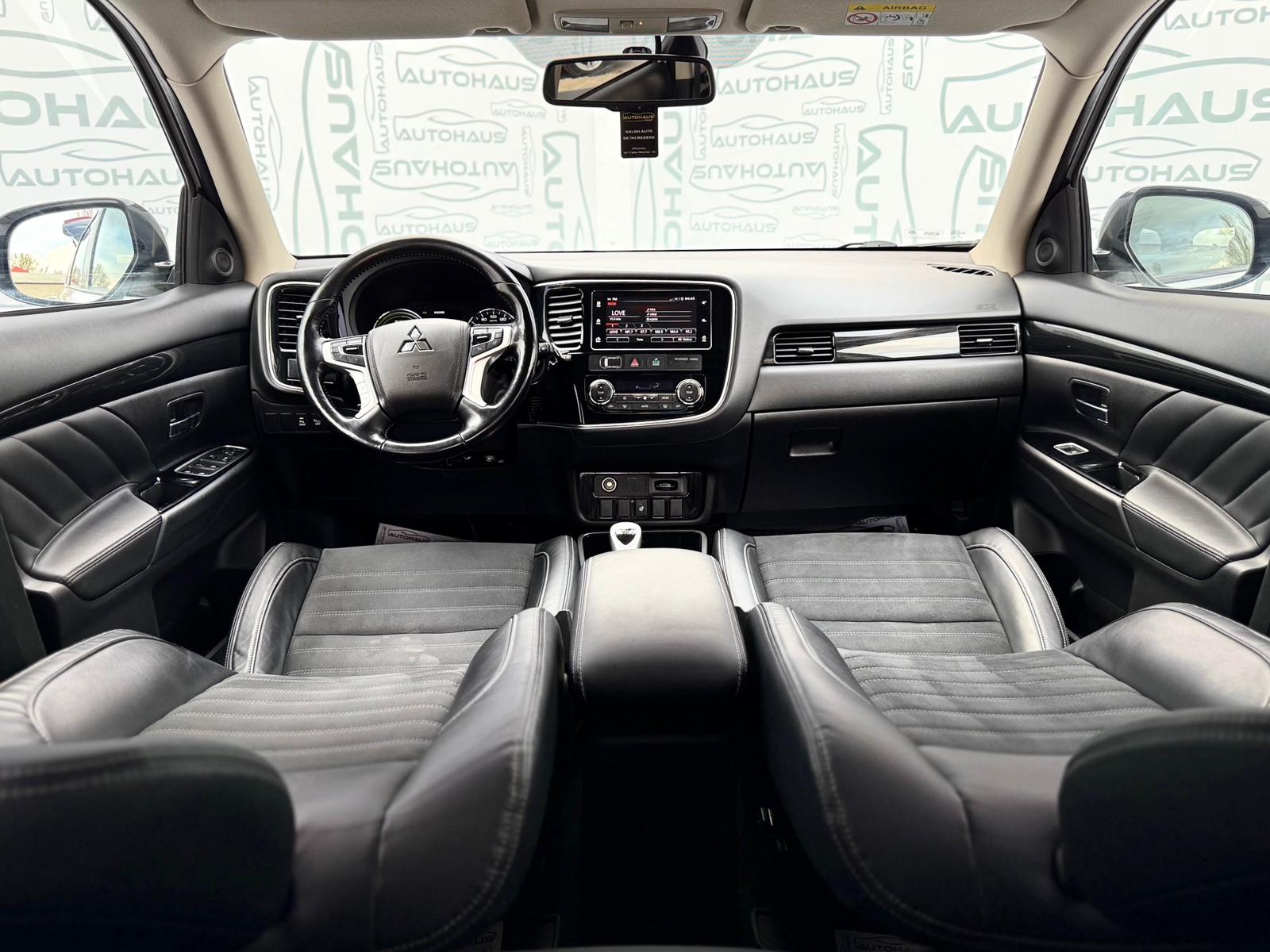 Mitsubishi Outlander III (2012 - 2021) image