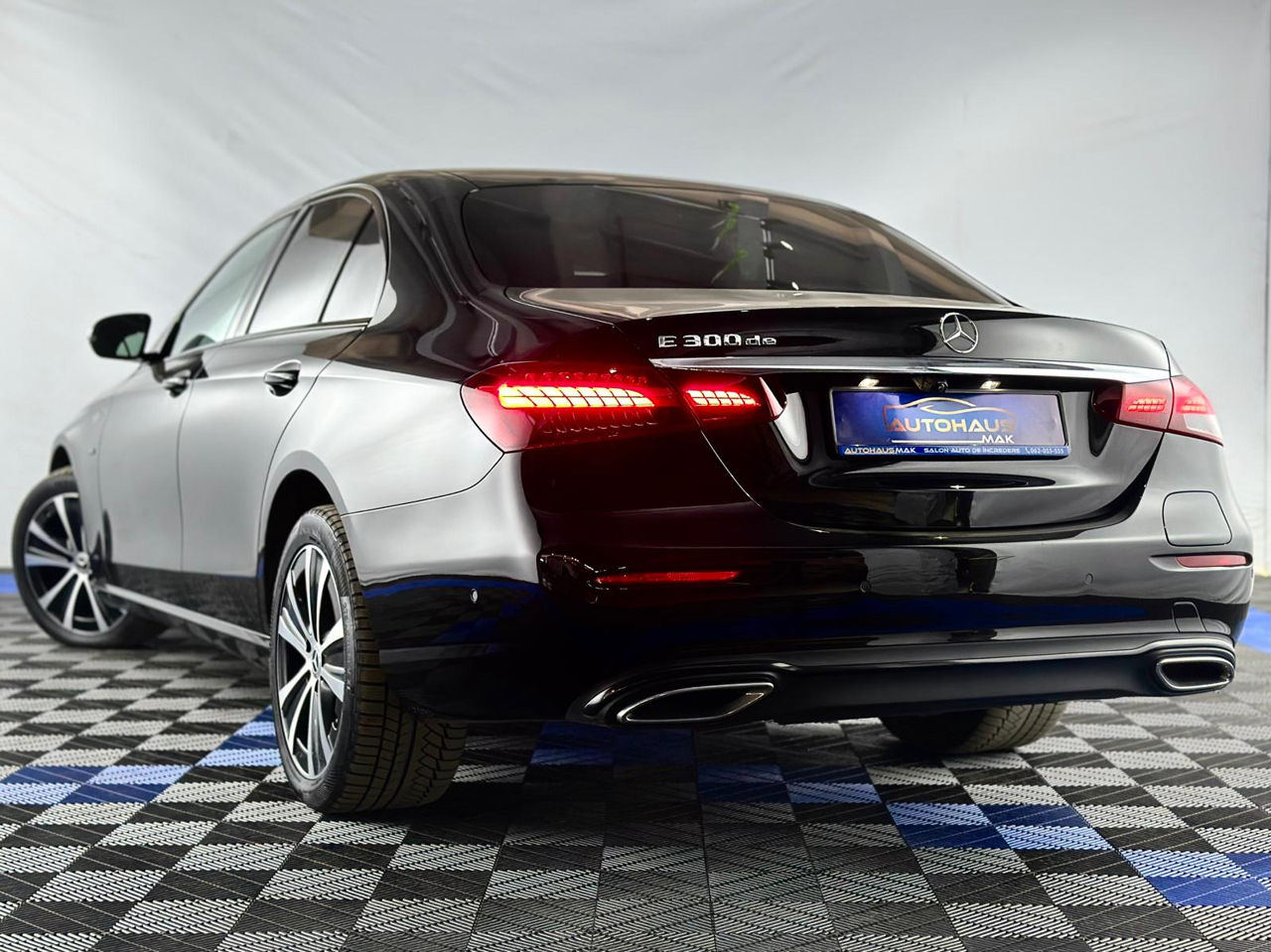 Mercedes-Benz E-Class W213 (2016 - 2023) image