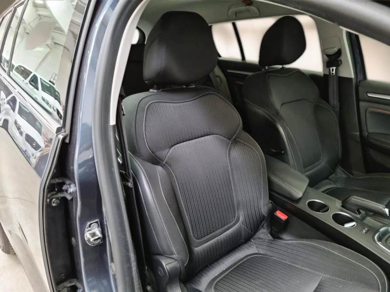Renault Megane IV (2016 - ) image