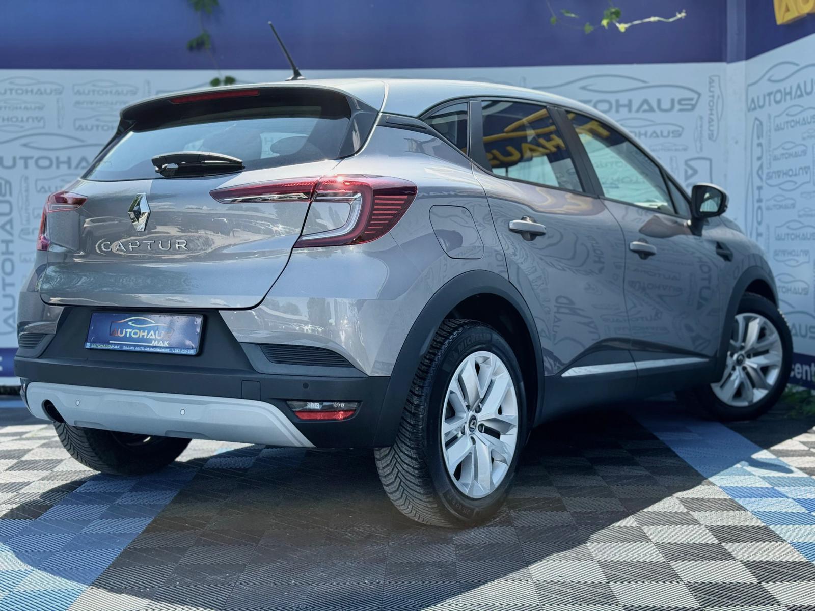 Renault Captur II (2019 - ) image