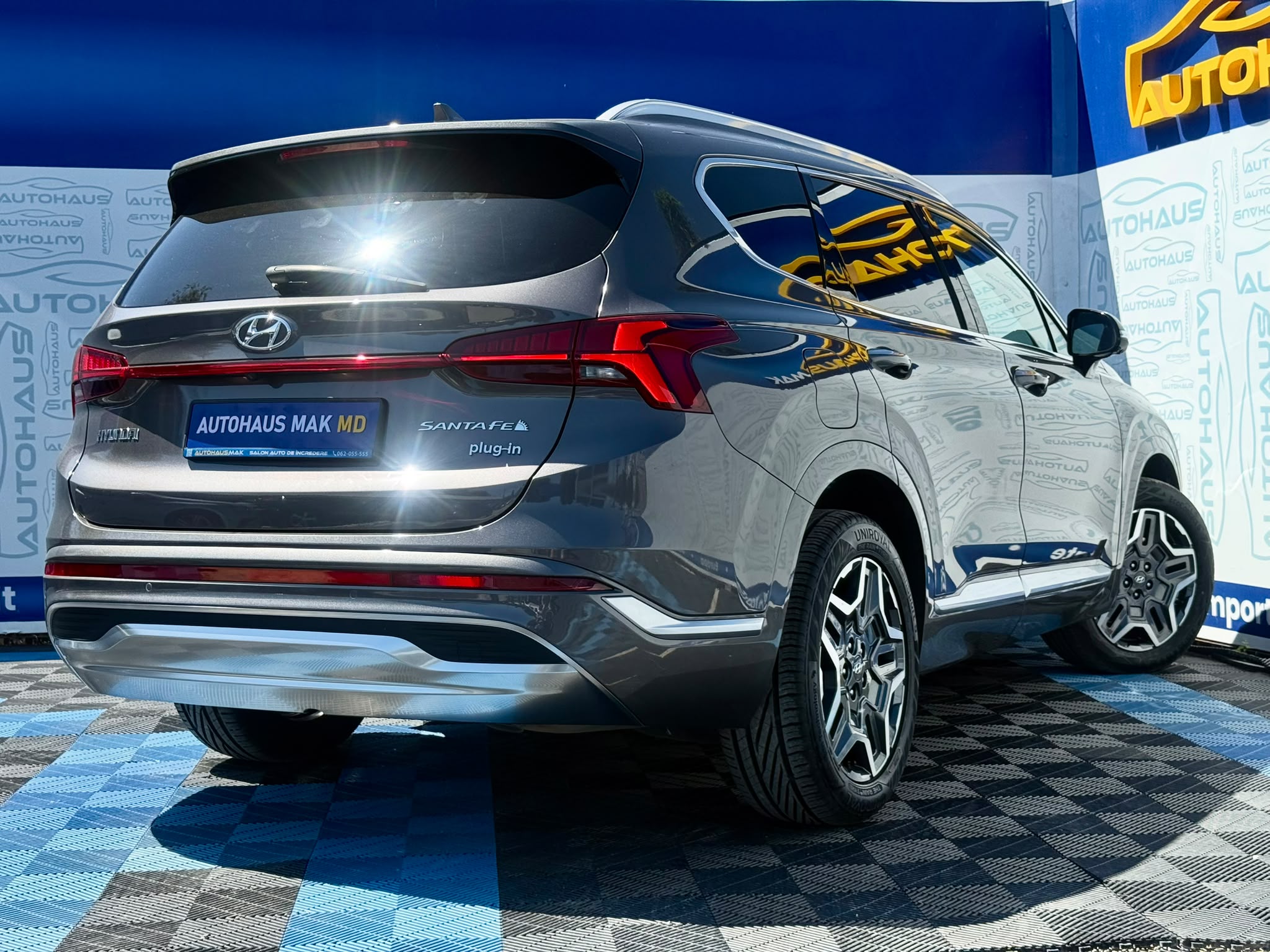 Hyundai Santa Fe IV (2018 - ) image