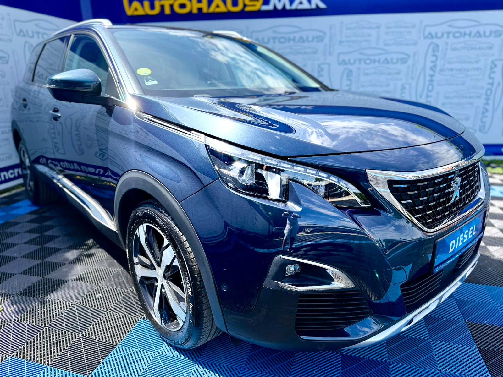 Peugeot 5008 II (2017 - ) image