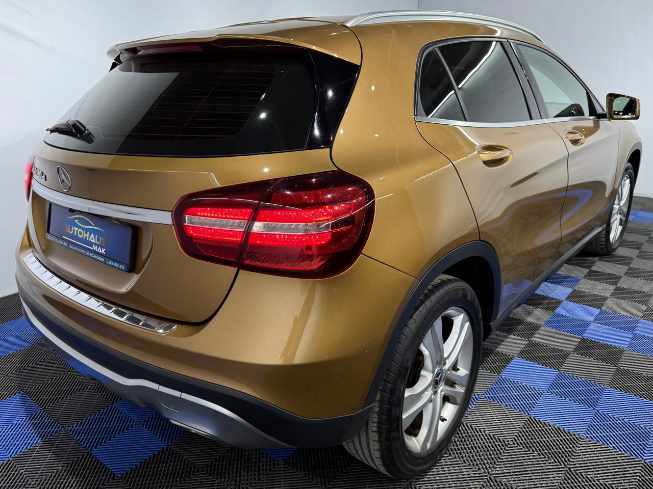 Mercedes-Benz GLA-Class X156 (2013 - 2019) image