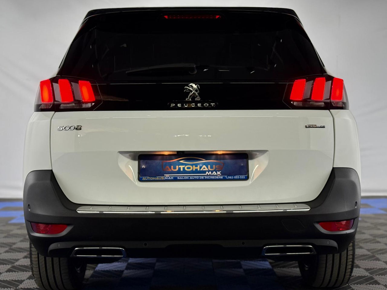 Peugeot 5008 II (2017 - ) image