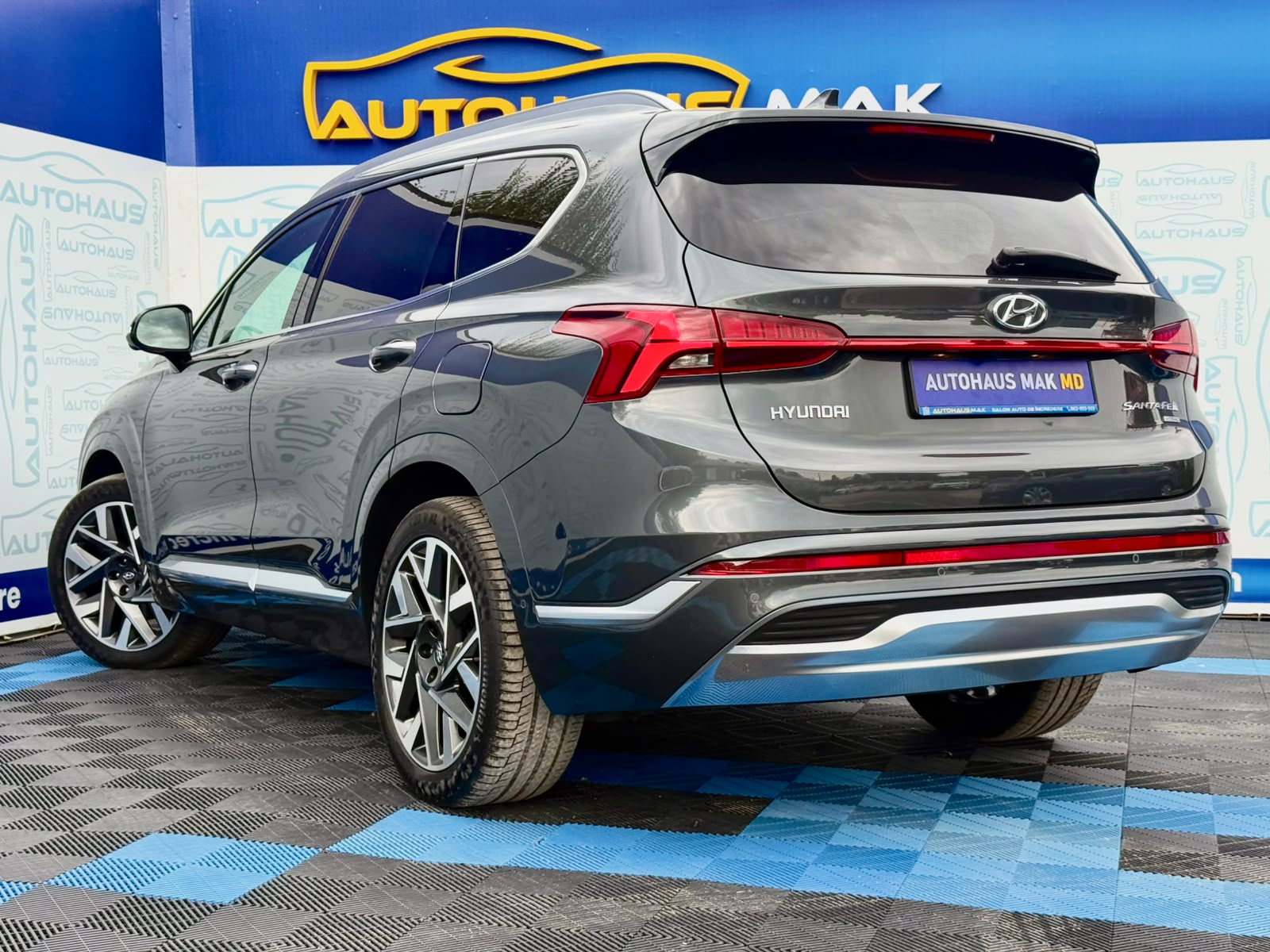 Hyundai Santa Fe IV (2018 - ) image