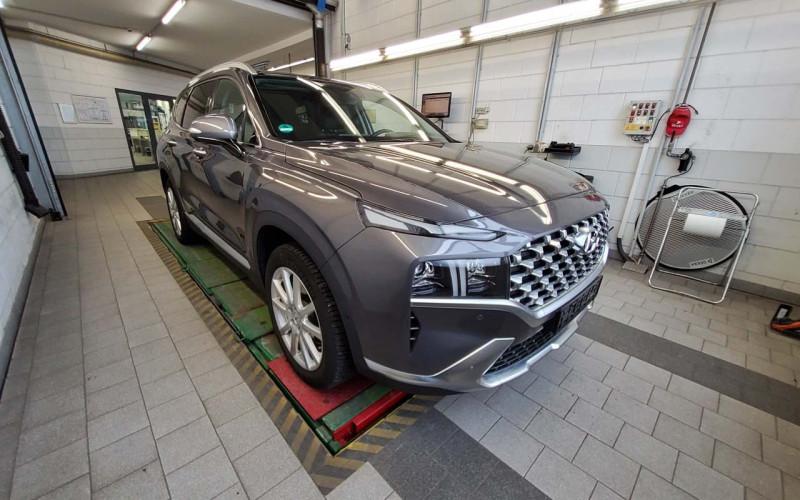 Hyundai Santa Fe IV (2018 - ) image