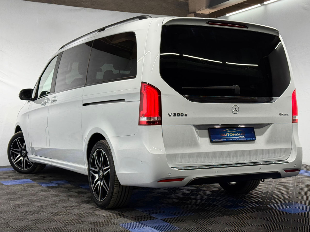 Mercedes-Benz V-Class W447 (2014 - ) image