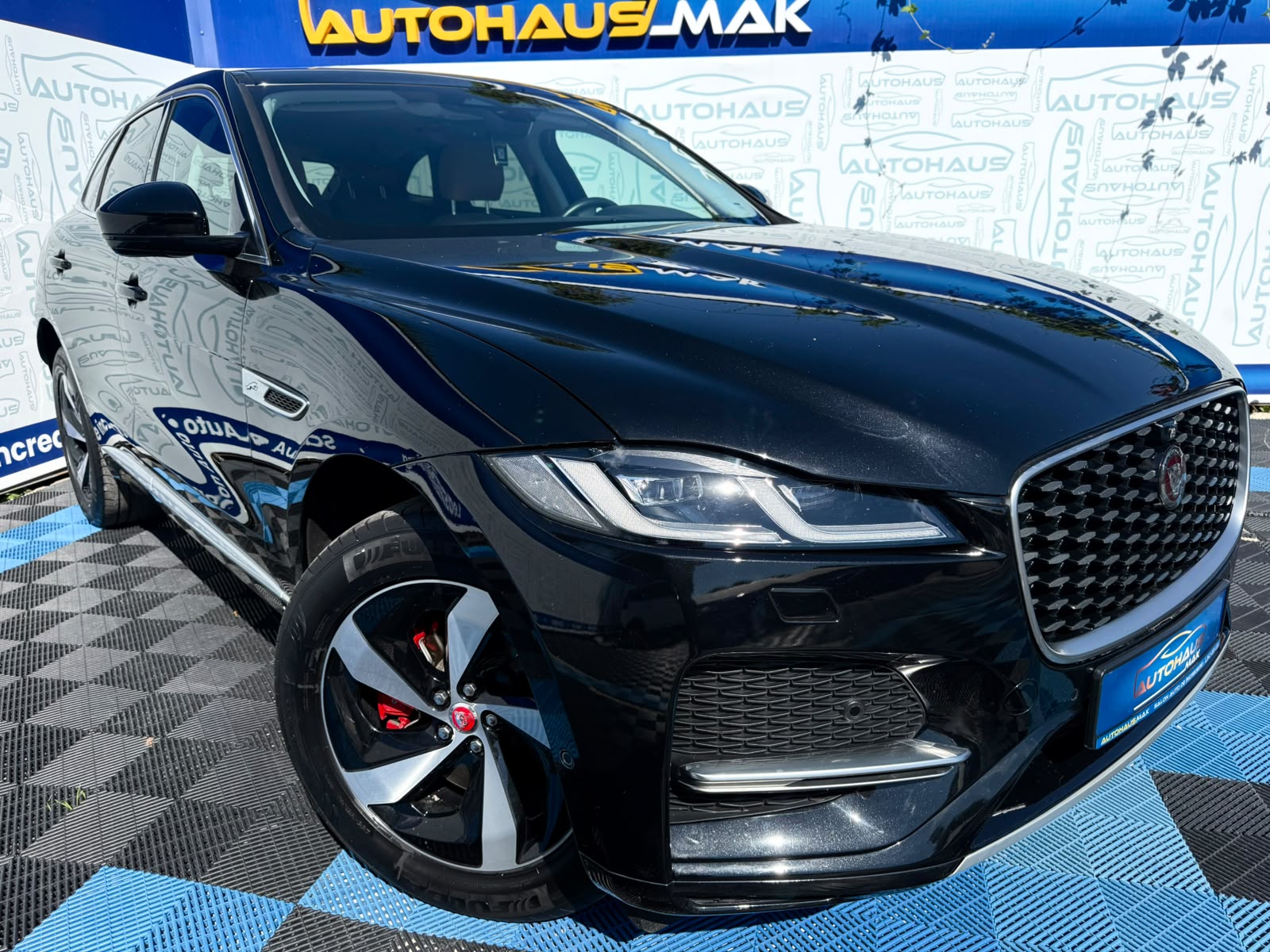 Jaguar F-PACE I (2015 - ) image