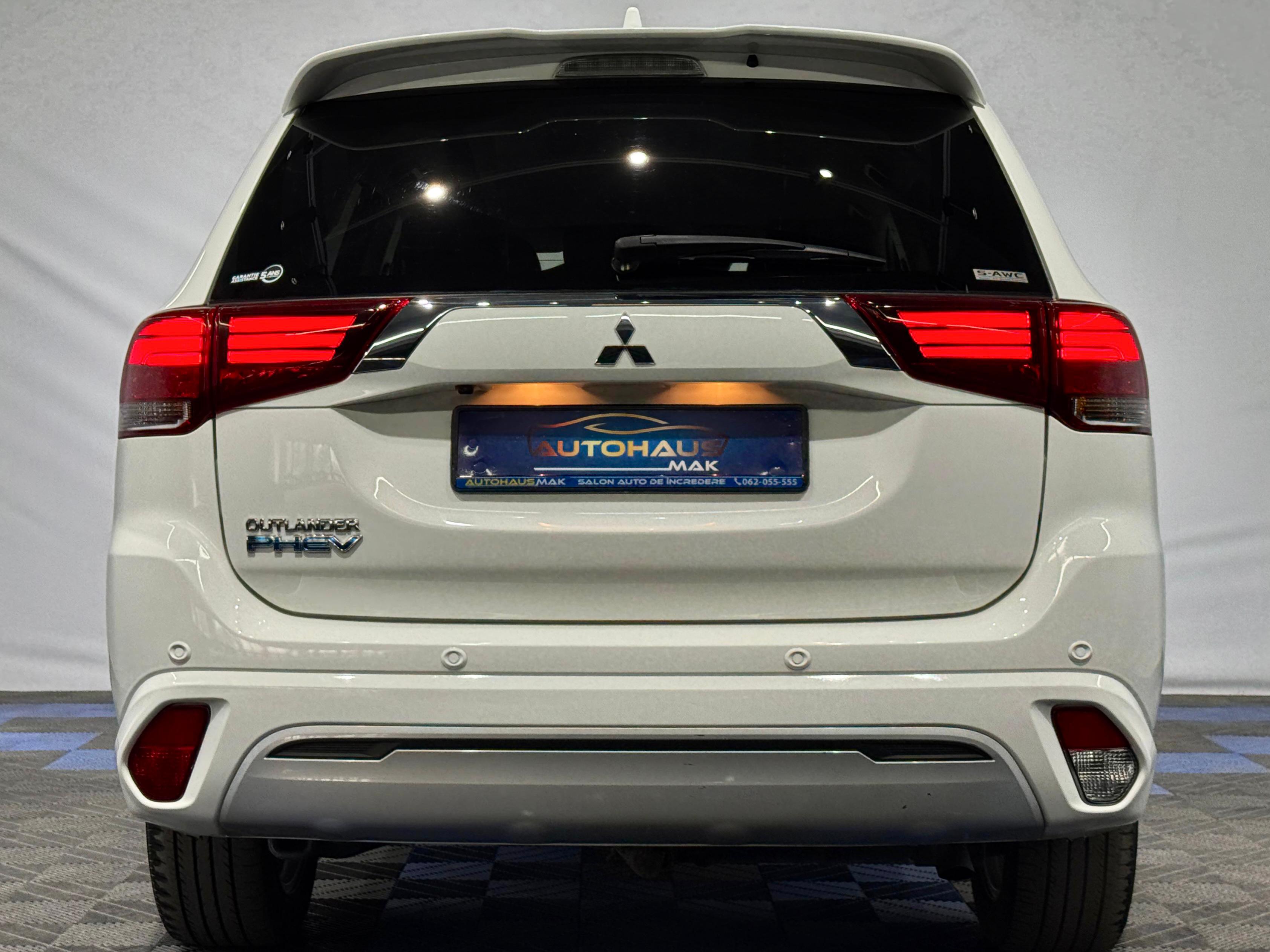 Mitsubishi Outlander III (2012 - 2021) image