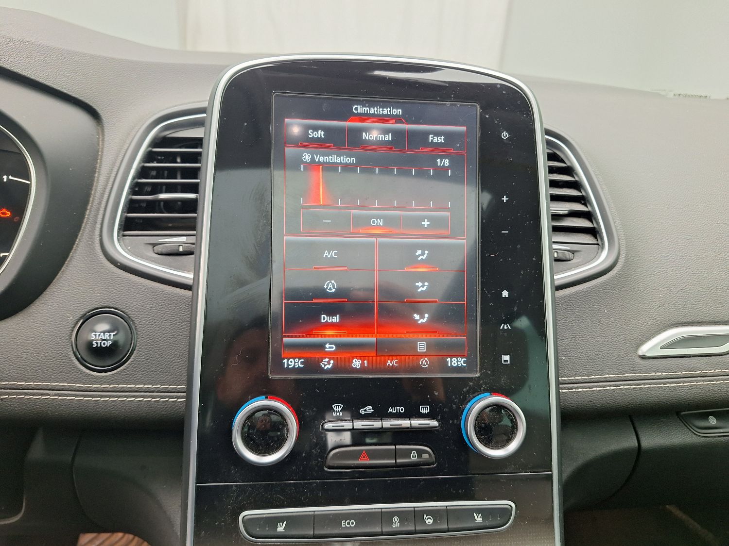 Renault Scenic IV (2016 - 2022) image