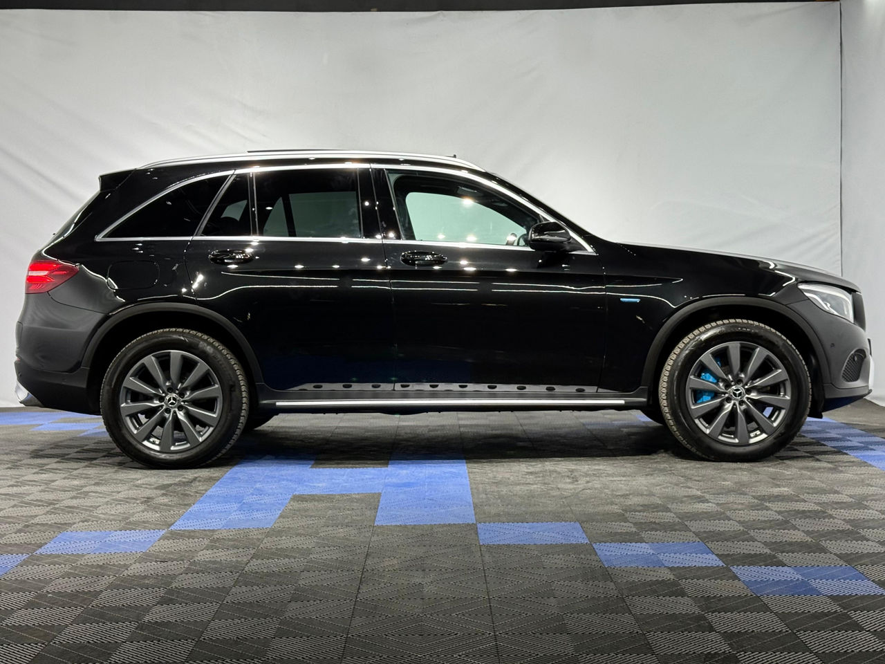 Mercedes-Benz GLC-Class C253 (2015 - 2022) image