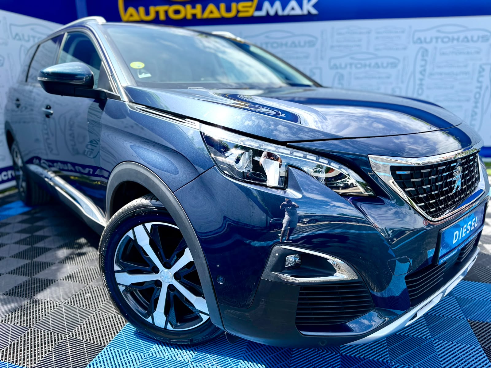 Peugeot 5008 II (2017 - ) image