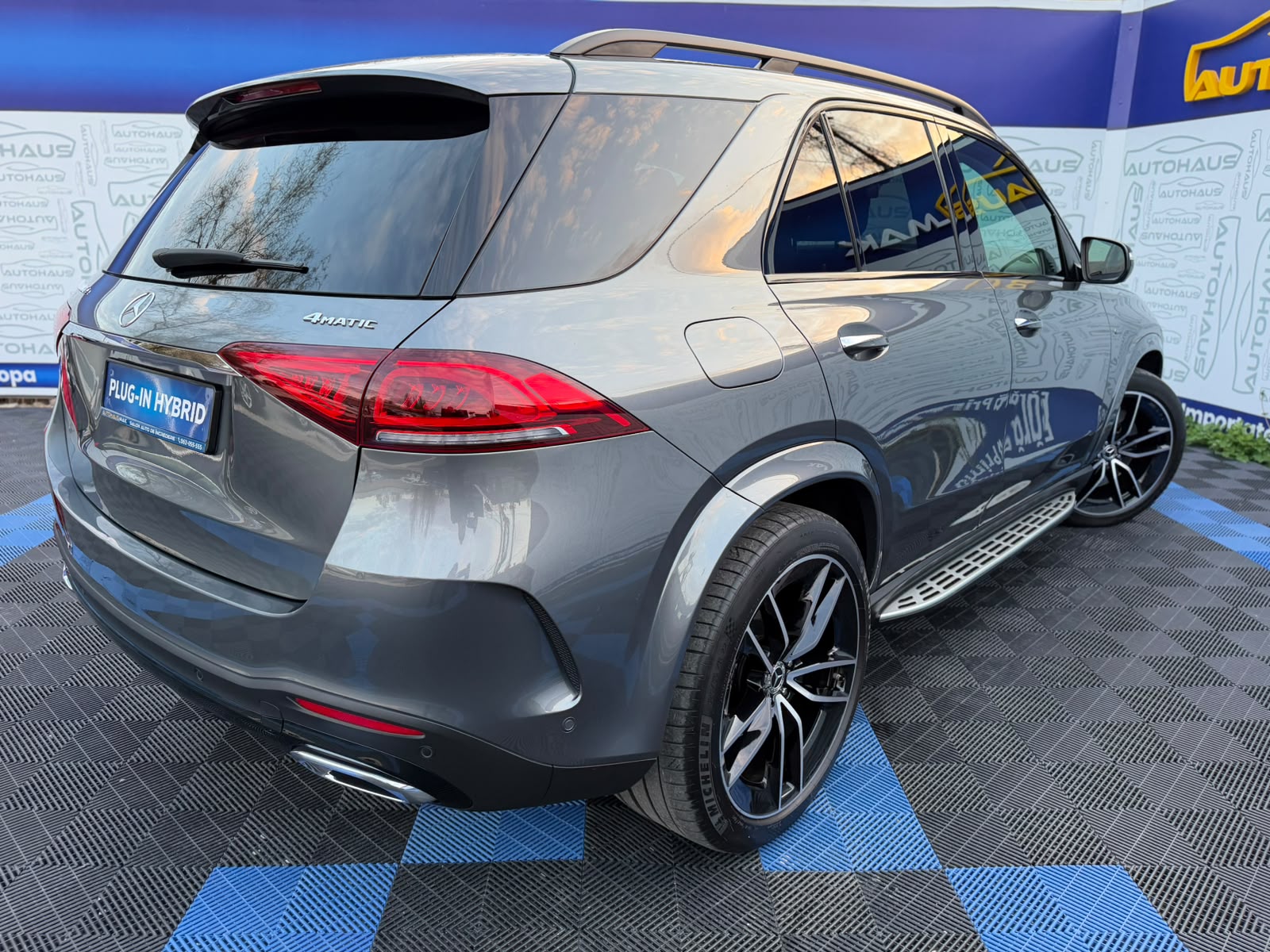 Mercedes-Benz GLE-Class W167 (2019 - ) image