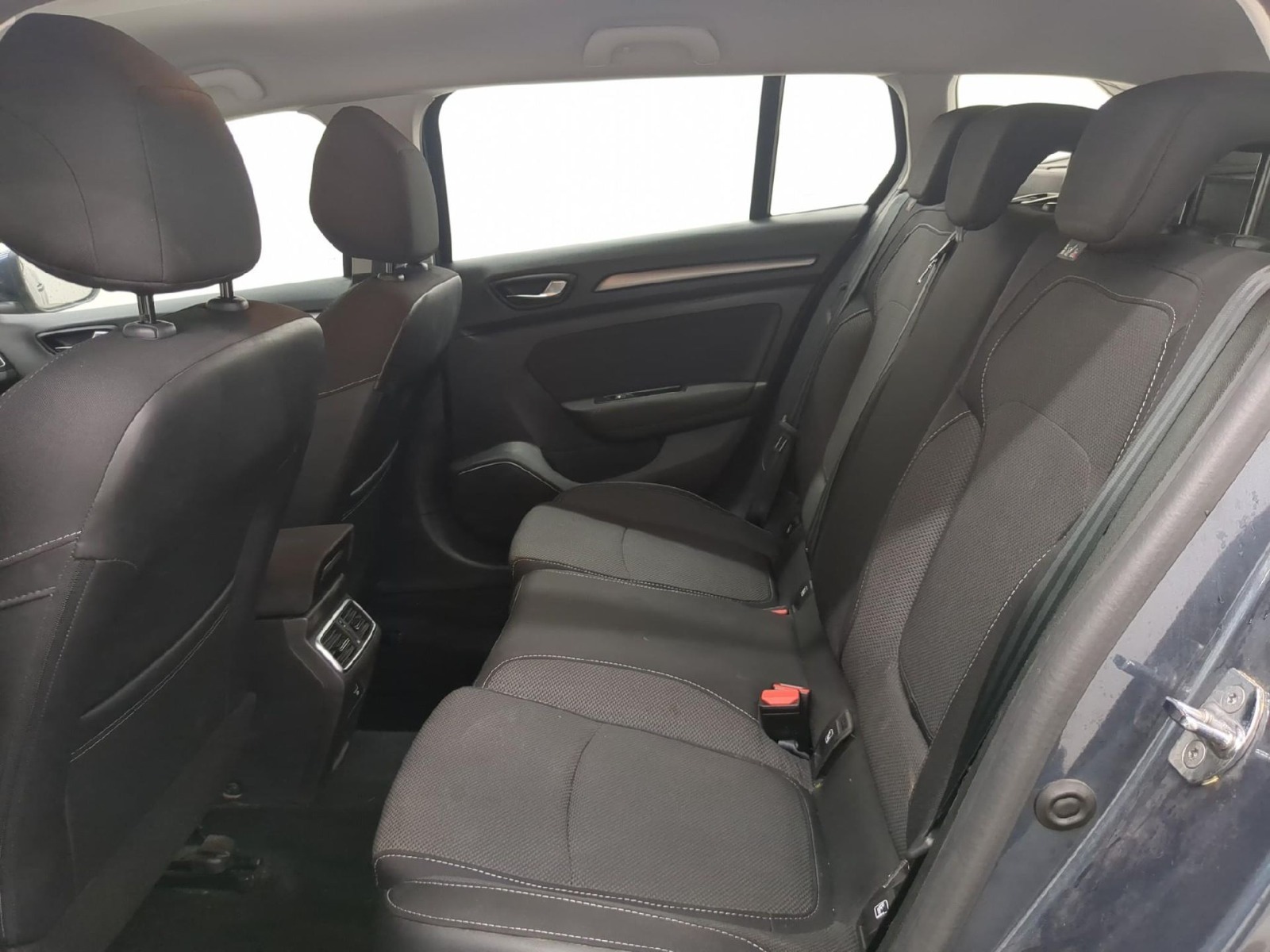 Renault Megane IV (2016 - ) image