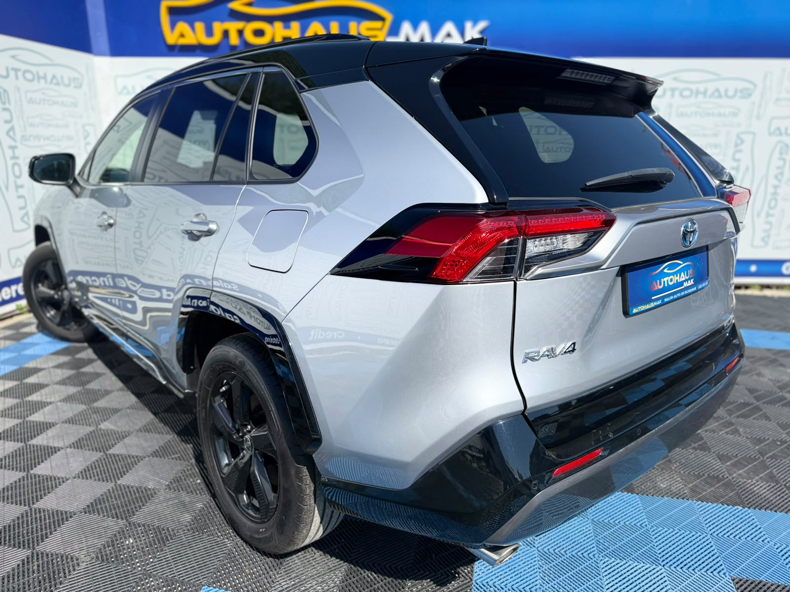 Toyota RAV4 2018 - image