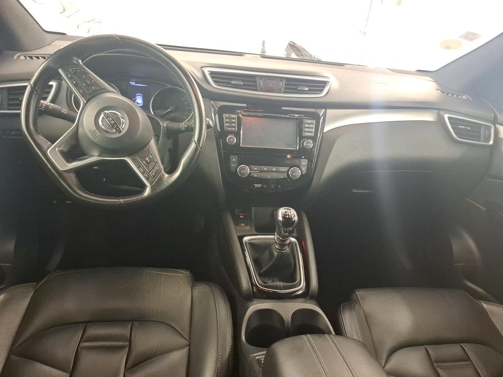 Nissan Qashqai J11 (2013 - 2021) image
