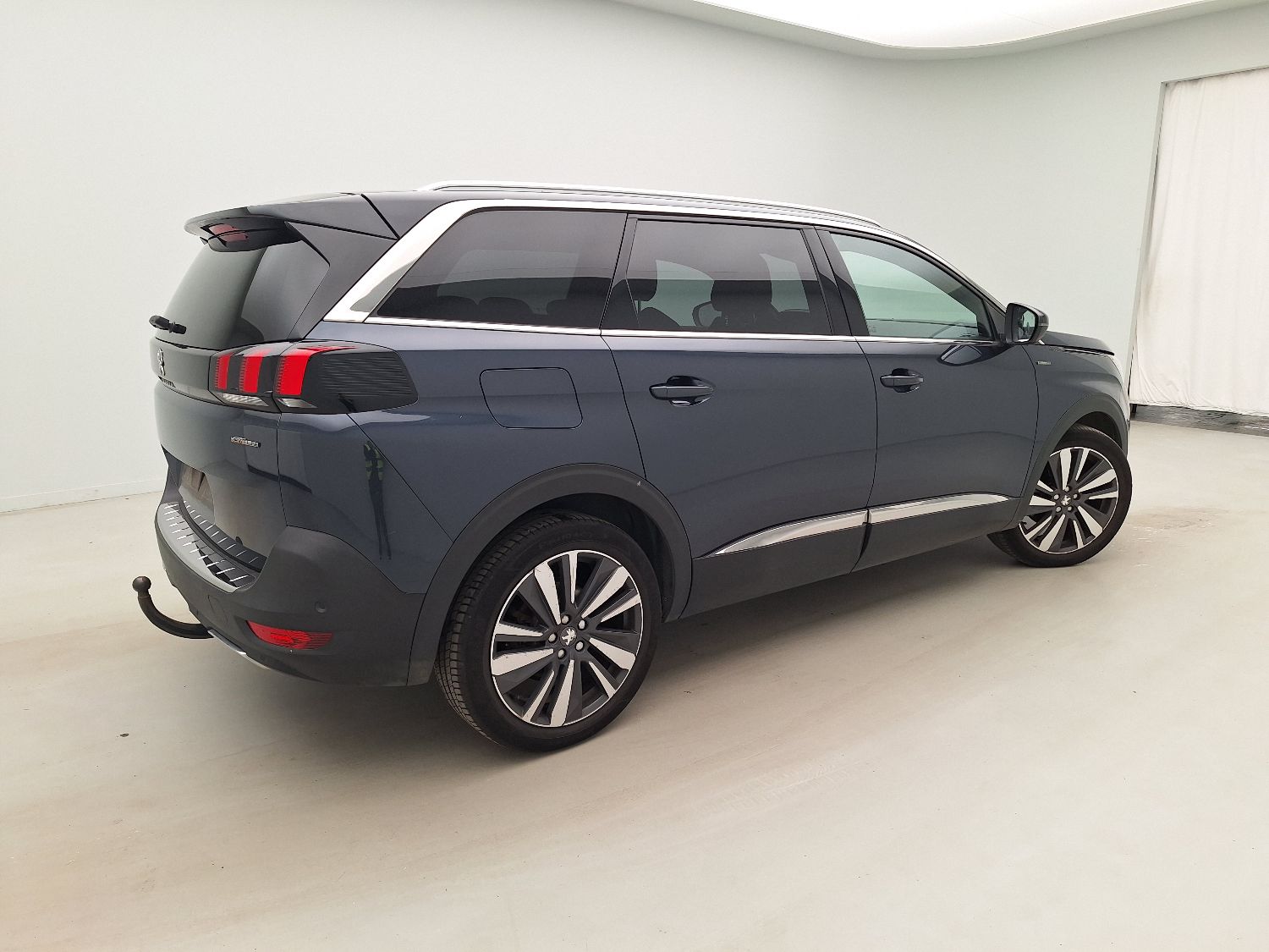 Peugeot 5008 II (2017 - ) image