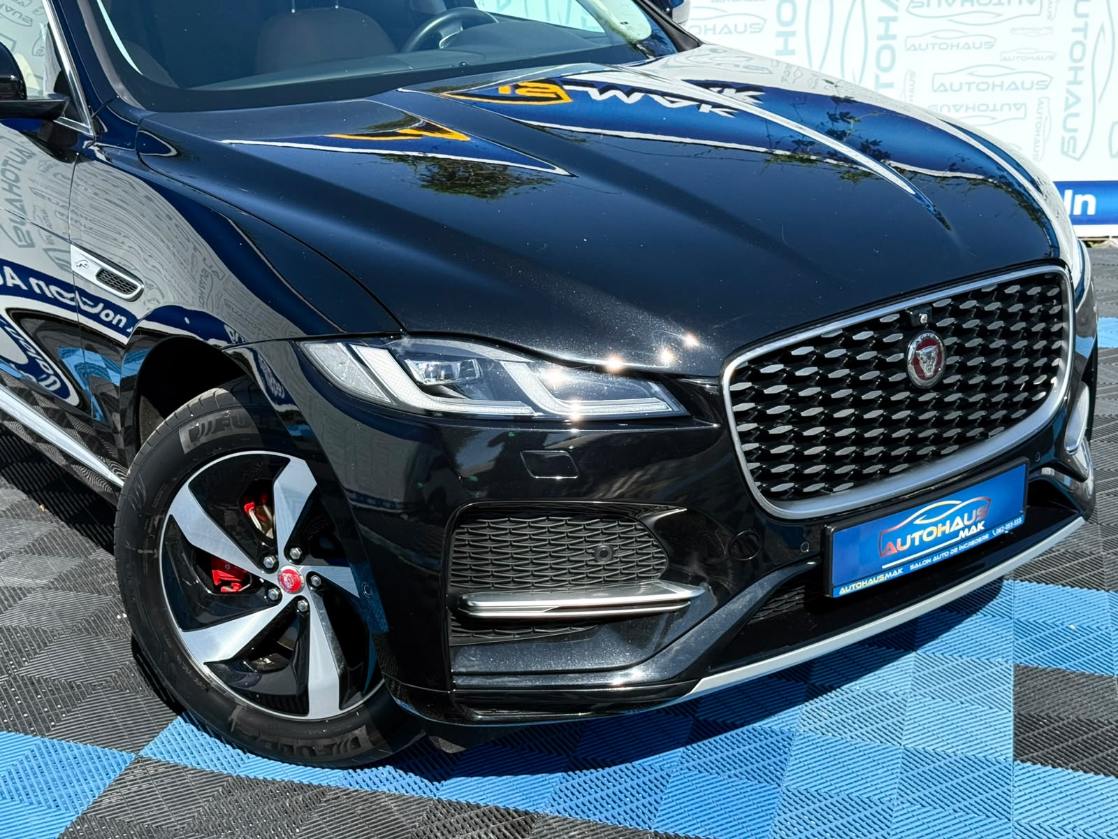 Jaguar F-PACE I (2015 - ) image
