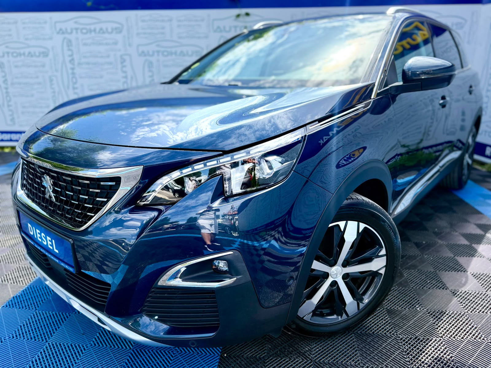 Peugeot 5008 II (2017 - ) image