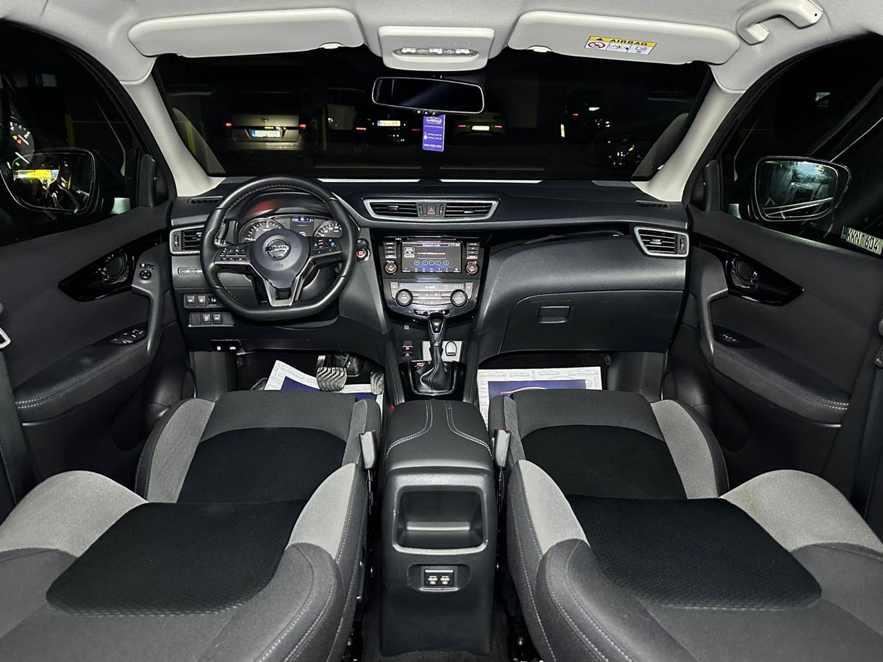 Nissan Qashqai J11 (2013 - 2021) image