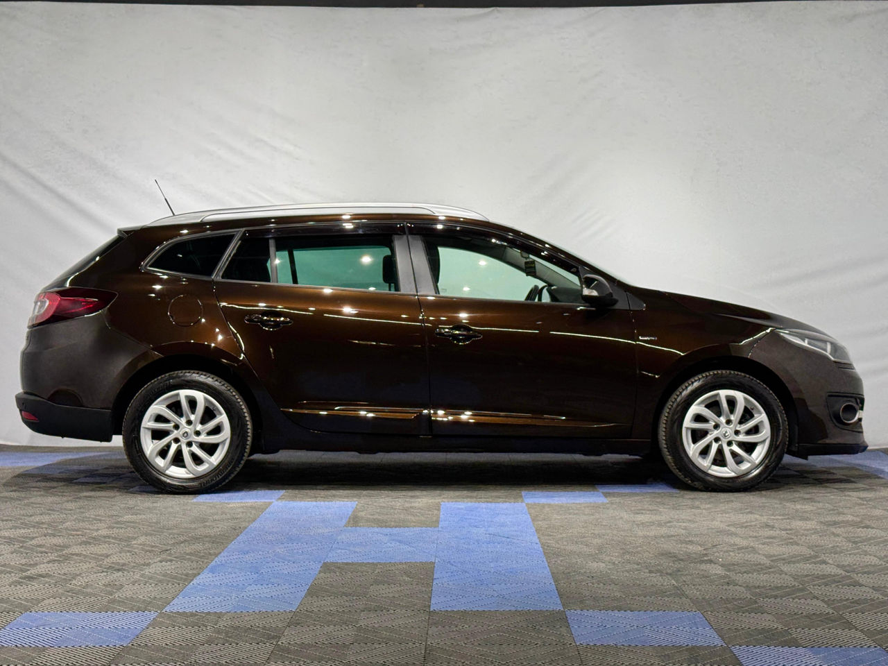 Renault Megane III (2008 - 2016) image