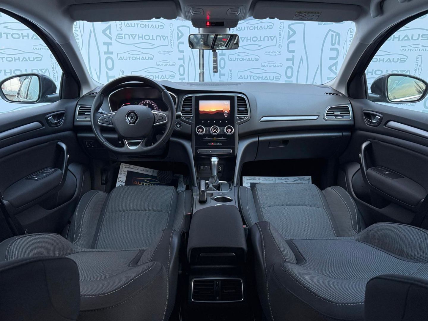 Renault Megane IV (2016 - ) image