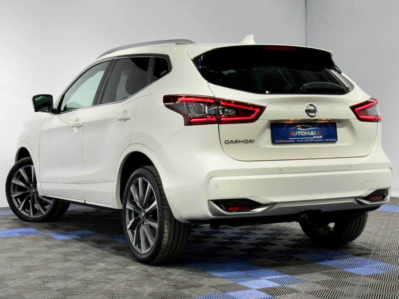 Nissan Qashqai J11 (2013 - 2021) image