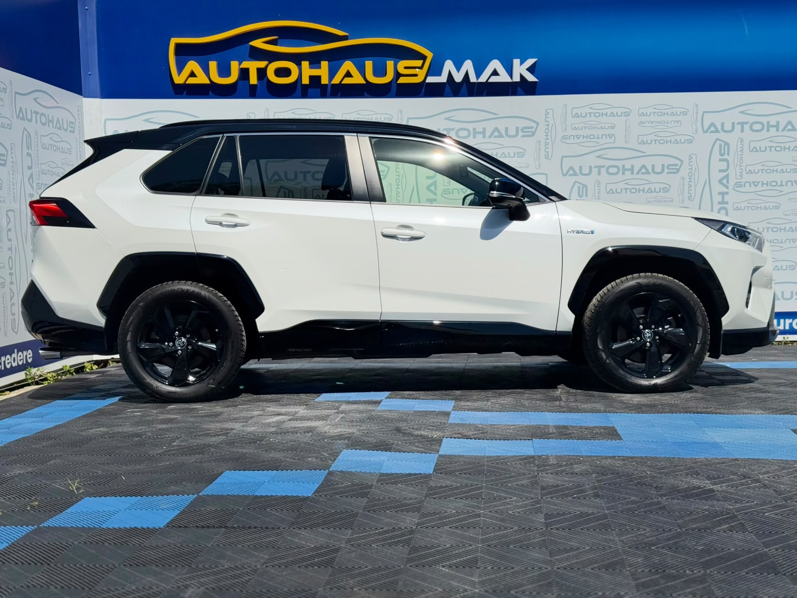 Toyota RAV4 2018 - image