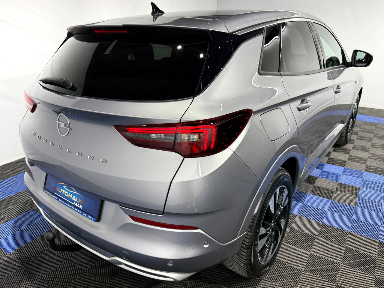 Opel Grandland A (2017 - ) image