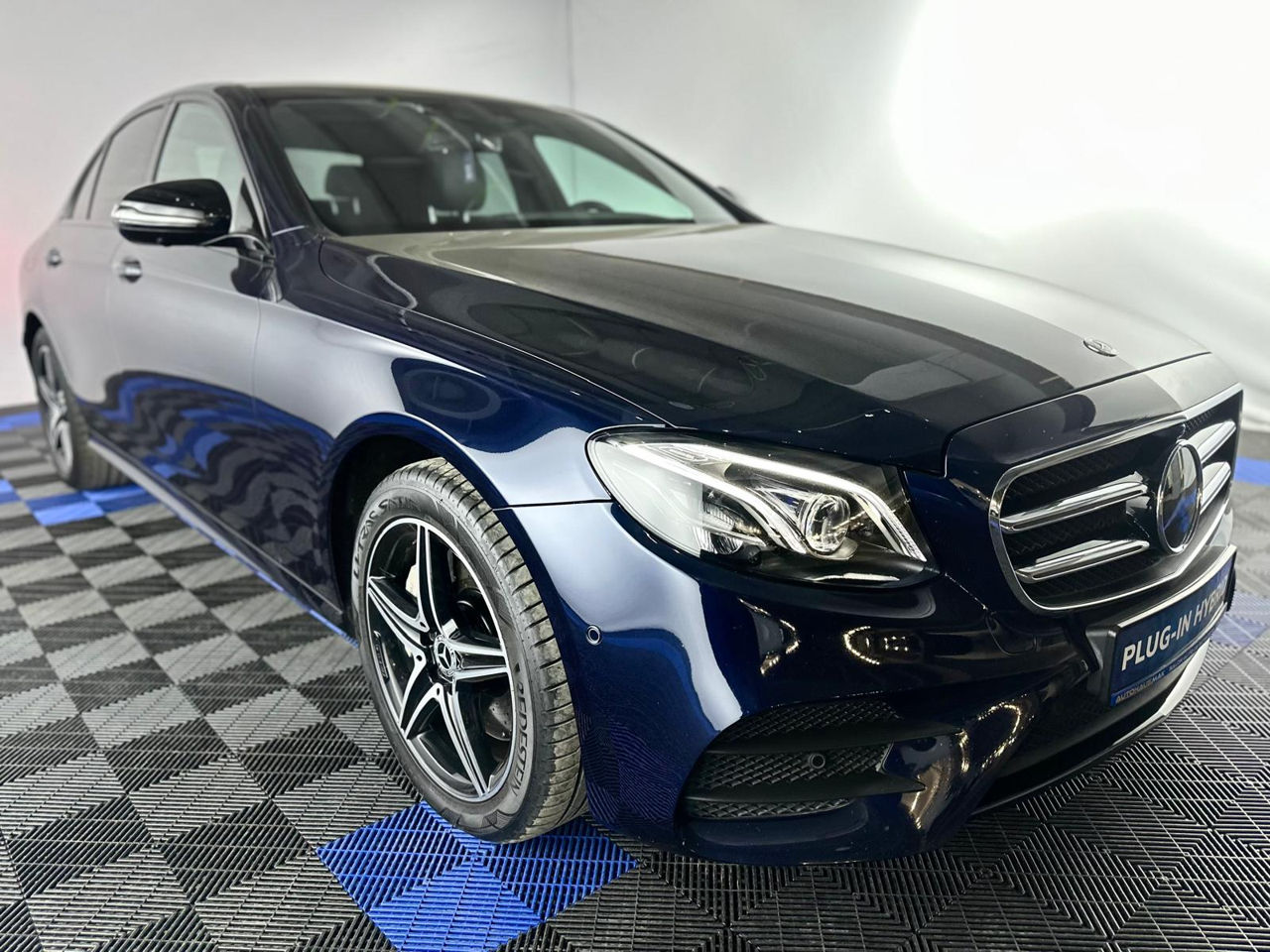 Mercedes-Benz E-Class W213 (2016 - 2023) image