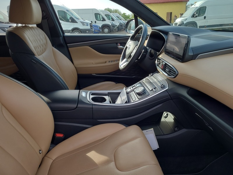 Hyundai Santa Fe IV (2018 - ) image