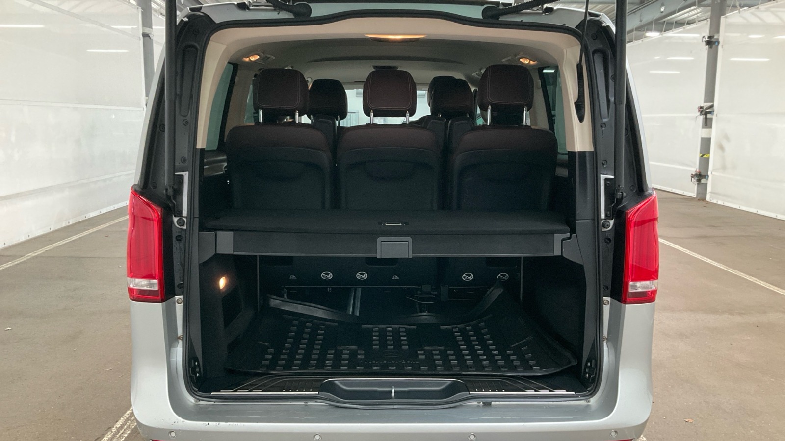 Mercedes-Benz V-Class W447 (2014 - ) image