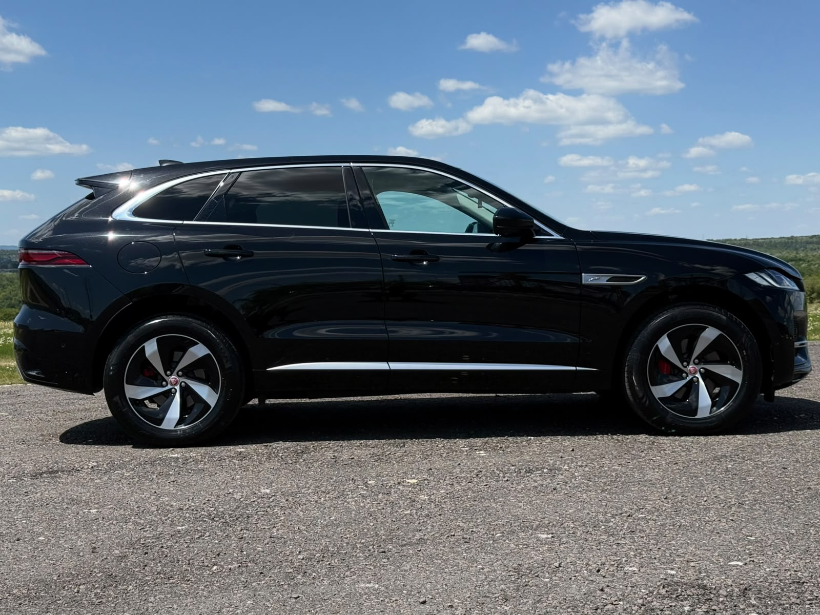 Jaguar F-PACE I (2015 - ) image